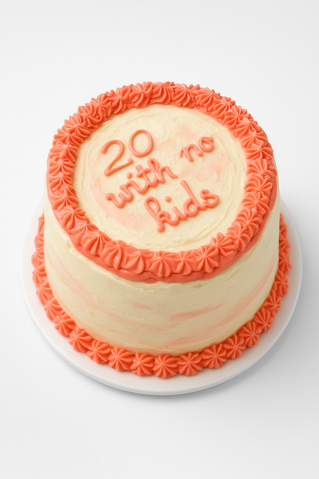 Bento cake crème vanille aux bordures corail, message personnalisé en surface